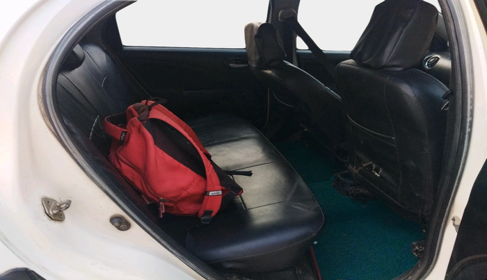 2017 Toyota Etios CROSS 1.4 VD, Diesel, Manual, 1,18,114 km, interior