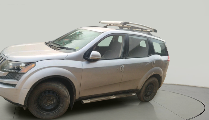 2014 Mahindra XUV500 W6, Diesel, Manual, 75,326 km, exterior