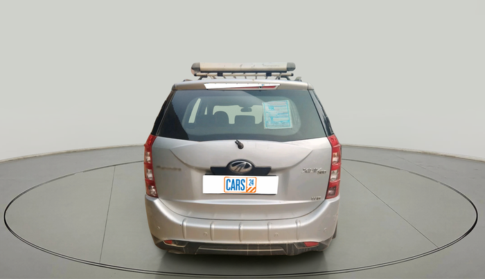 2014 Mahindra XUV500 W6, Diesel, Manual, 75,326 km, exterior