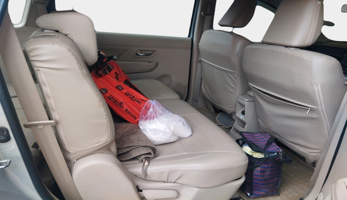 2022 Maruti Ertiga ZXI SHVS, Petrol, Manual, 31,725 km, interior