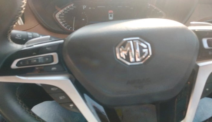 2023 MG GLOSTER SAVVY 6 STR 2.0 TWIN TURBO 4WD, Diesel, Automatic, 18,654 km, interior