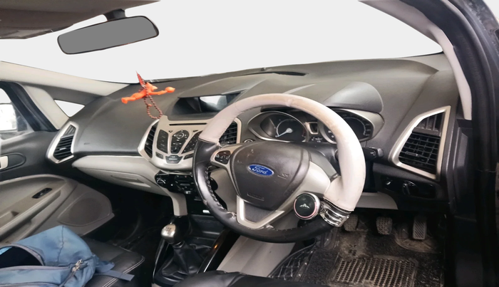 2016 Ford Ecosport TITANIUM 1.5L DIESEL, Diesel, Manual, 1,19,043 km, interior