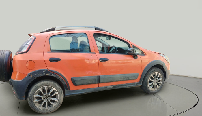 2014 Fiat Avventura ACTIVE MULTIJET 1.3, Diesel, Manual, 72,922 km, exterior