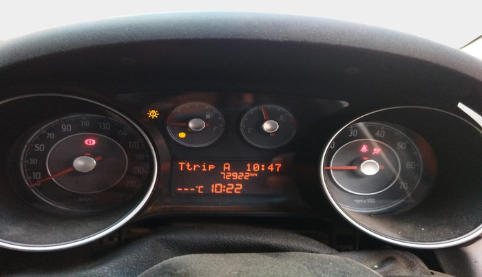 2014 Fiat Avventura ACTIVE MULTIJET 1.3, Diesel, Manual, 72,922 km, interior
