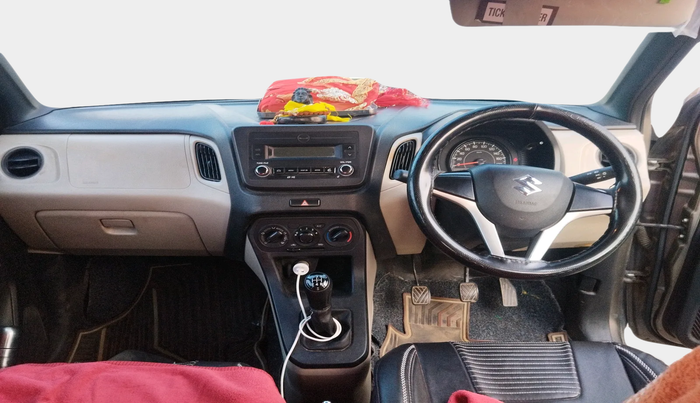 2022 Maruti New Wagon-R VXI 1.0, Petrol, Manual, 1,05,052 km, interior