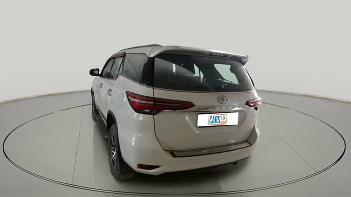 2021 Toyota Fortuner 4X2 AT 2.8 DIESEL, Diesel, Automatic, 1,19,660 km, exterior