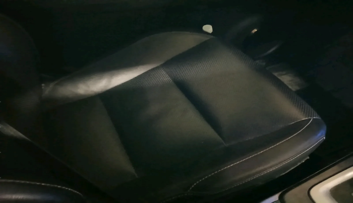 2021 Toyota Fortuner 4X2 AT 2.8 DIESEL, Diesel, Automatic, 1,19,660 km, interior