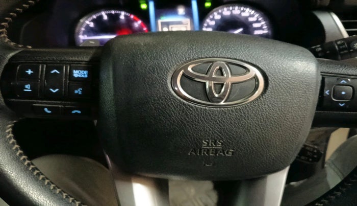 2021 Toyota Fortuner 4X2 AT 2.8 DIESEL, Diesel, Automatic, 1,19,660 km, interior