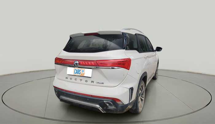 2024 MG HECTOR PLUS Select Pro 1.5 MT 7 STR, Petrol, Manual, 26,670 km, exterior