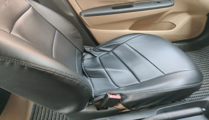 2018 Honda Amaze 1.5L I-DTEC VX, Diesel, Manual, 1,20,590 km, interior