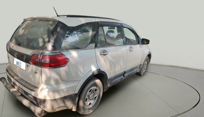 2017 Tata Hexa XM 4X2 7 STR, Diesel, Manual, 1,10,348 km, exterior