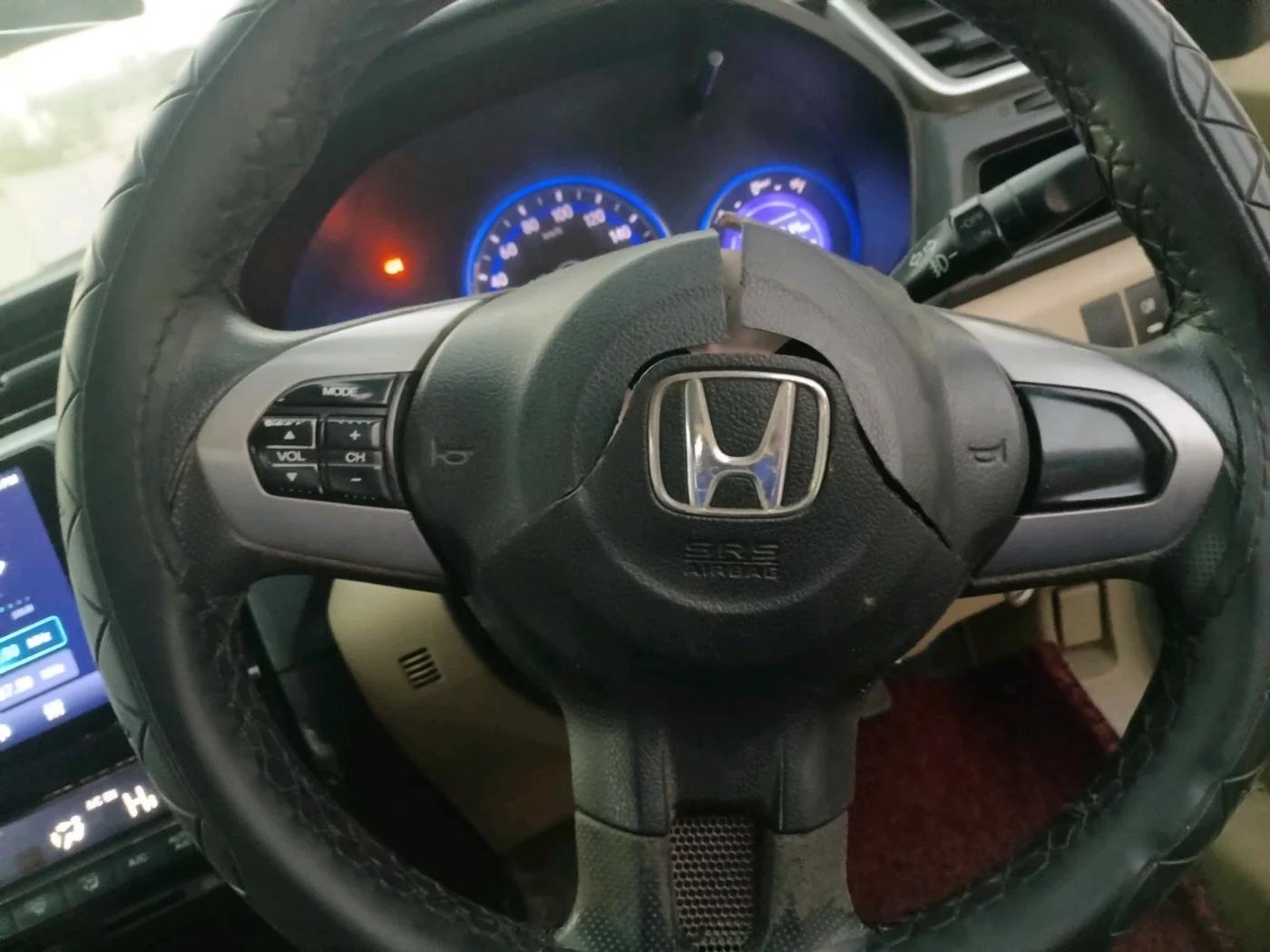 2017 Honda Amaze 1.5L I-DTEC VX, Diesel, Manual, 92,714 km, interior