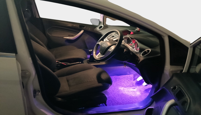2012 Ford Fiesta TITANIUM DIESEL, Diesel, Manual, 76,556 km, interior
