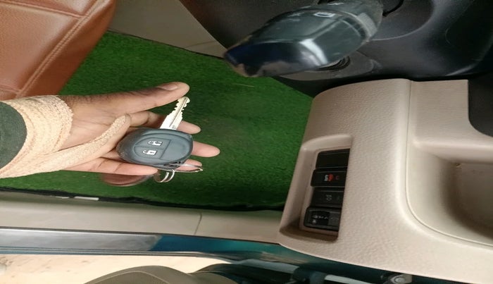 2015 Maruti Swift Dzire VDI, Diesel, Manual, 1,27,639 km, interior