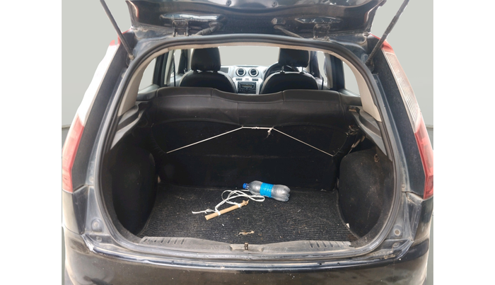 2011 Ford Figo ZXI 1.4 DIESEL, Diesel, Manual, 1,40,208 km, exterior