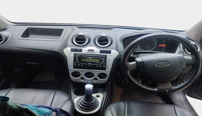 2011 Ford Figo ZXI 1.4 DIESEL, Diesel, Manual, 1,40,208 km, interior