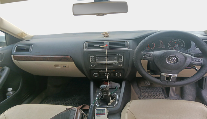 2012 Volkswagen Jetta COMFORTLINE TSI, Petrol, Manual, 1,24,155 km, interior