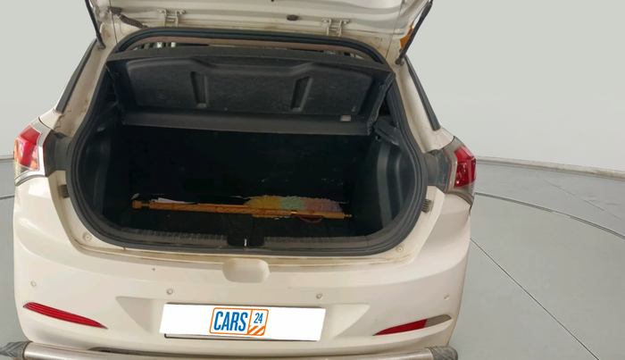 2016 Hyundai Elite i20 SPORTZ 1.2, Petrol, Manual, 1,07,269 km, exterior