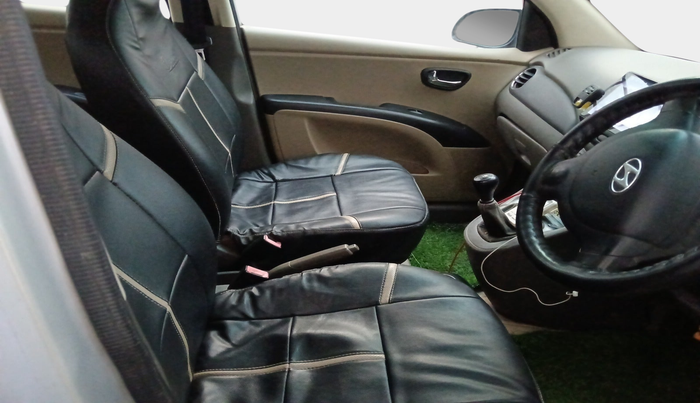 2011 Hyundai i10 SPORTZ 1.2, Petrol, Manual, 1,24,880 km, interior