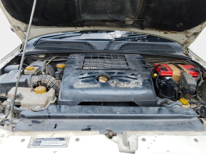 2013 Mahindra Scorpio VLX 2WD, Diesel, Manual, 91,000 km, exterior