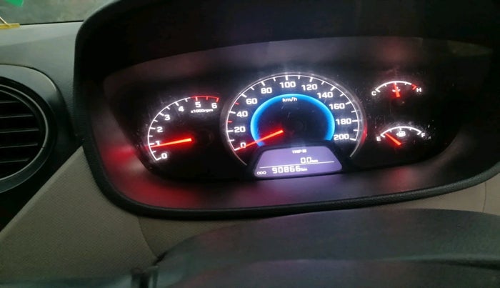 2014 Hyundai Grand i10 MAGNA 1.1 CRDI, Diesel, Manual, 90,866 km, interior