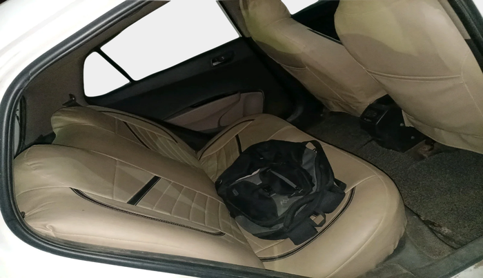 2014 Hyundai Grand i10 MAGNA 1.1 CRDI, Diesel, Manual, 90,866 km, interior