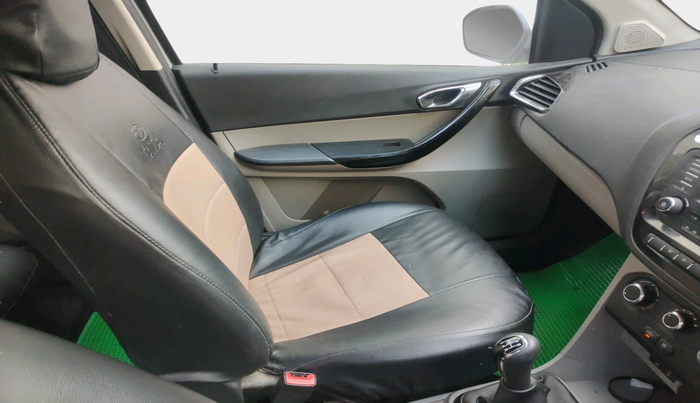 2018 Tata Tiago XZ PETROL, Petrol, Manual, 44,786 km, interior