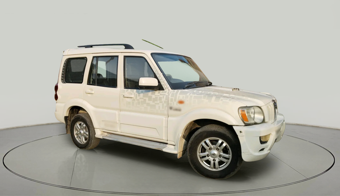 2012 Mahindra Scorpio VLX 2WD, Diesel, Manual, 1,48,586 km, exterior