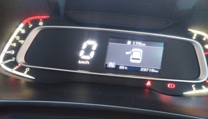 2022 KIA SONET HTK PLUS 1.0 IMT, Petrol, Manual, 29,719 km, interior