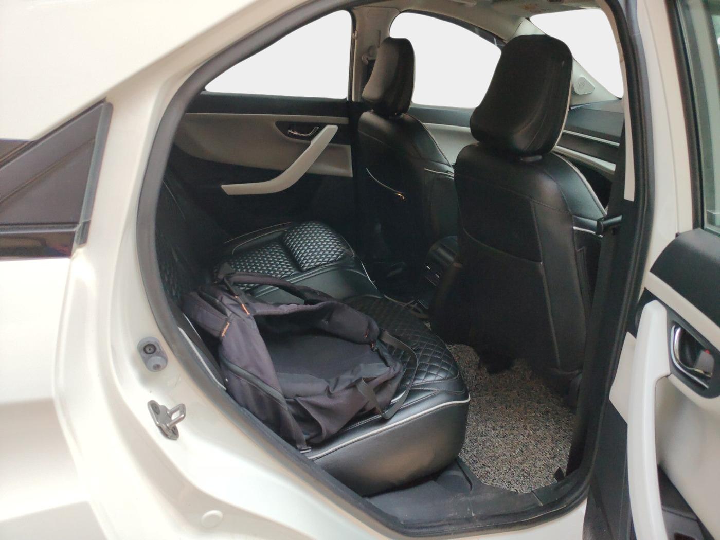 2023 Tata NEXON CREATIVE  AMT 1.2 PETROL, Petrol, Automatic, 16,500 km, interior