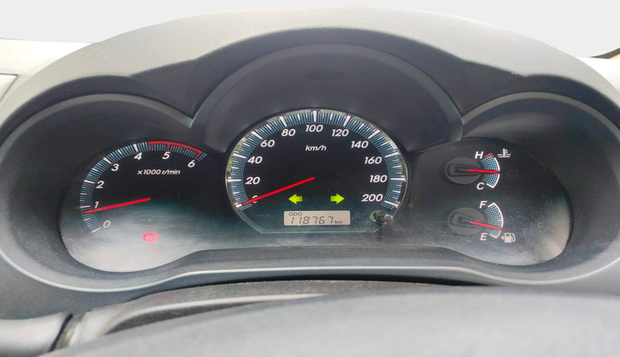 2016 Toyota Fortuner 3.0 4X2 MT, Diesel, Manual, 1,18,767 km, interior