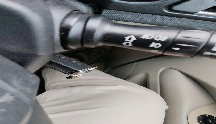2018 Mahindra MARAZZO M8 7 STR, Diesel, Manual, 1,05,832 km, interior