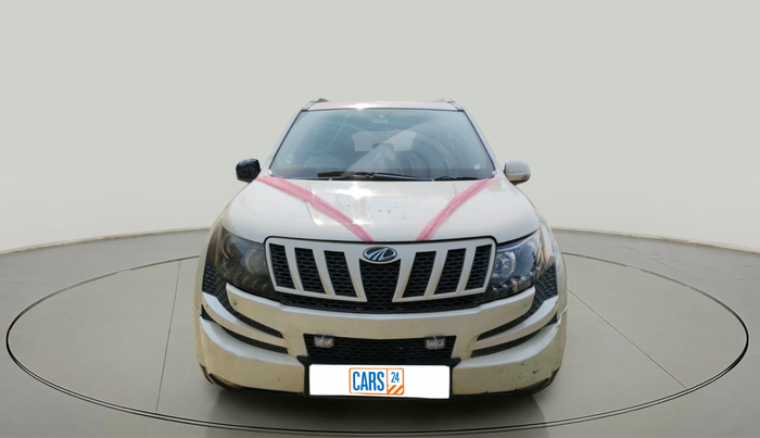 2012 Mahindra XUV500 W8 AWD, Diesel, Manual, 1,02,298 km, exterior