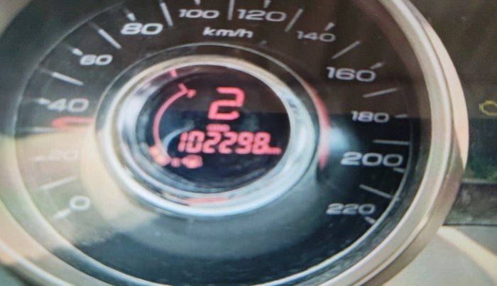 2012 Mahindra XUV500 W8 AWD, Diesel, Manual, 1,02,298 km, interior