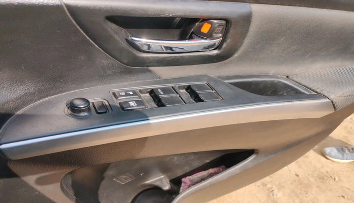 2018 Maruti S Cross ZETA 1.3, Diesel, Manual, 1,74,183 km, interior