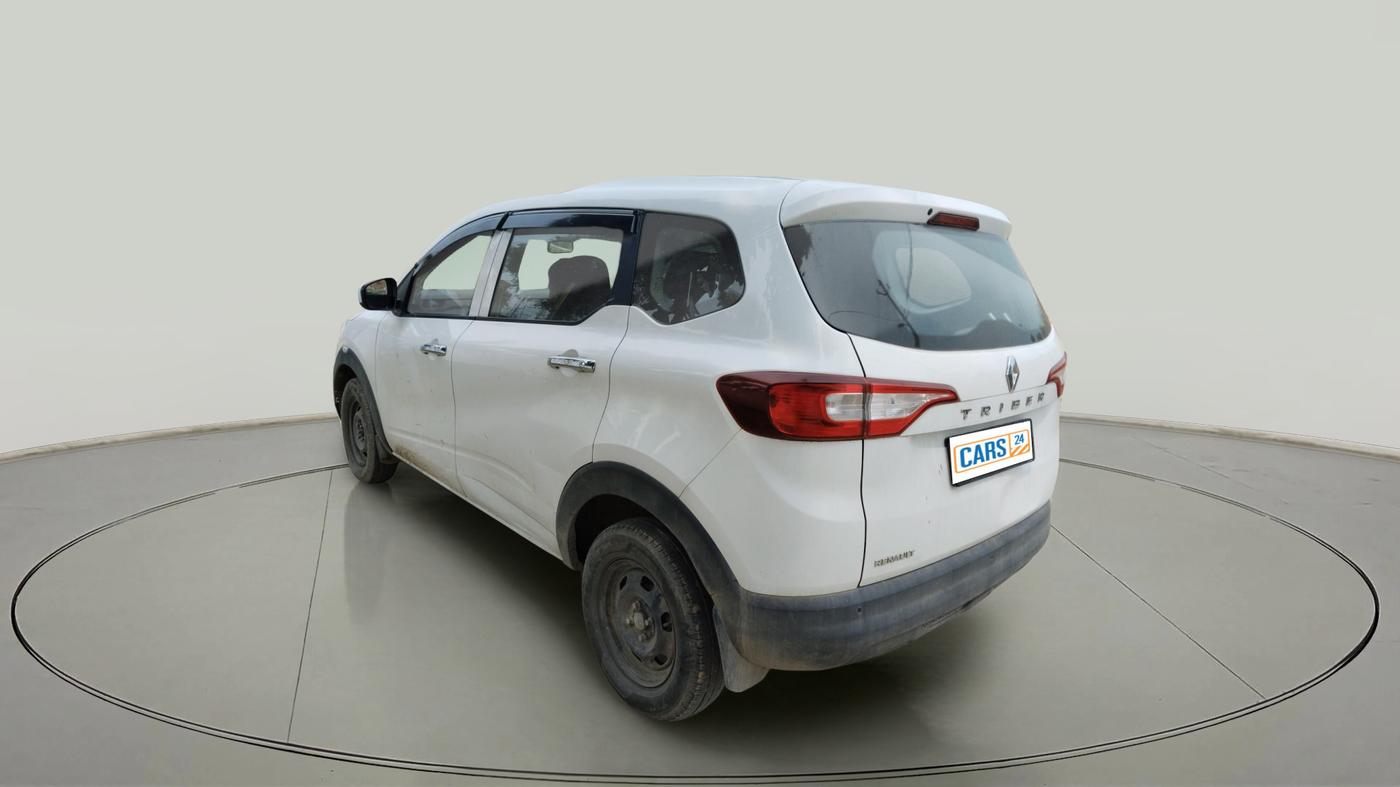 2022 Renault TRIBER RXE MT, Petrol, Manual, 27,994 km, exterior