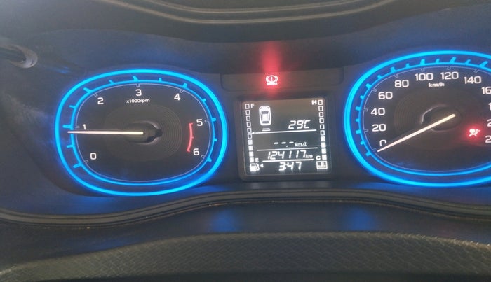 2018 Maruti Vitara Brezza ZDI, Diesel, Manual, 1,24,117 km, interior