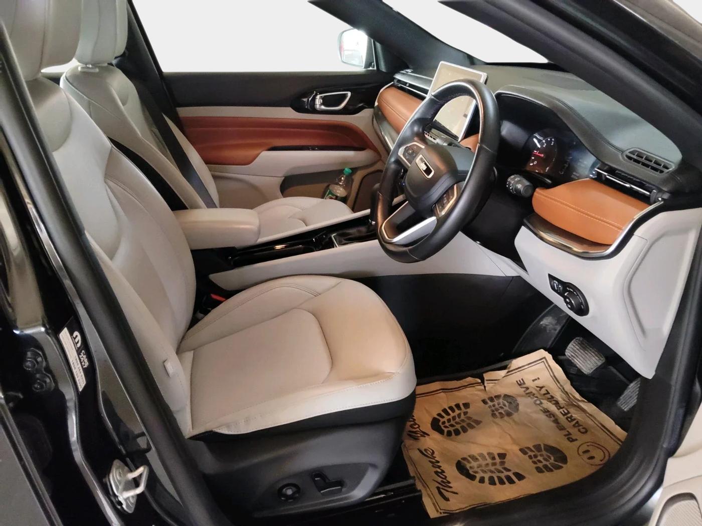 2024 Jeep Compass LIMITED (O) 2.0 DIESEL AT FWD, Diesel, Automatic, 14,112 km, interior