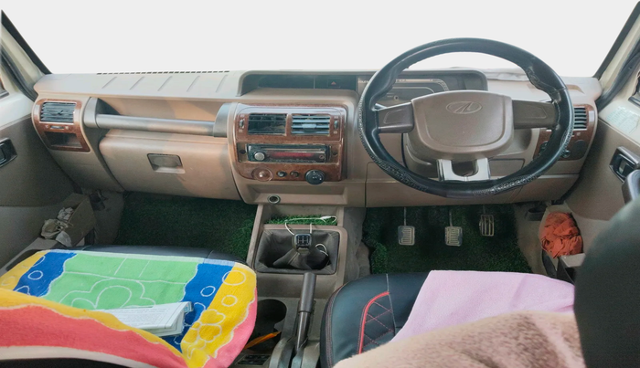 2014 Mahindra Bolero SLX BS IV, Diesel, Manual, 1,35,696 km, interior