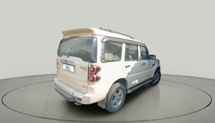 2018 Mahindra Scorpio S7, Diesel, Manual, 83,375 km, exterior