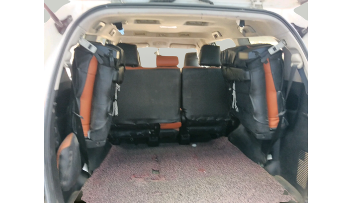 2019 Toyota Innova Crysta 2.4 G 8 STR, Diesel, Manual, 1,93,757 km, exterior