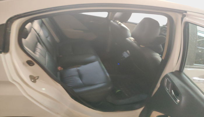2017 Honda City 1.5L I-DTEC V, Diesel, Manual, 1,78,792 km, interior