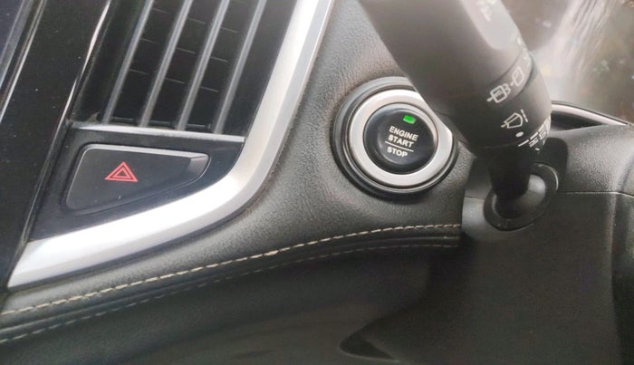 2020 MG HECTOR SHARP HYBRID 1.5 PETROL, Petrol, Manual, 1,08,875 km, interior