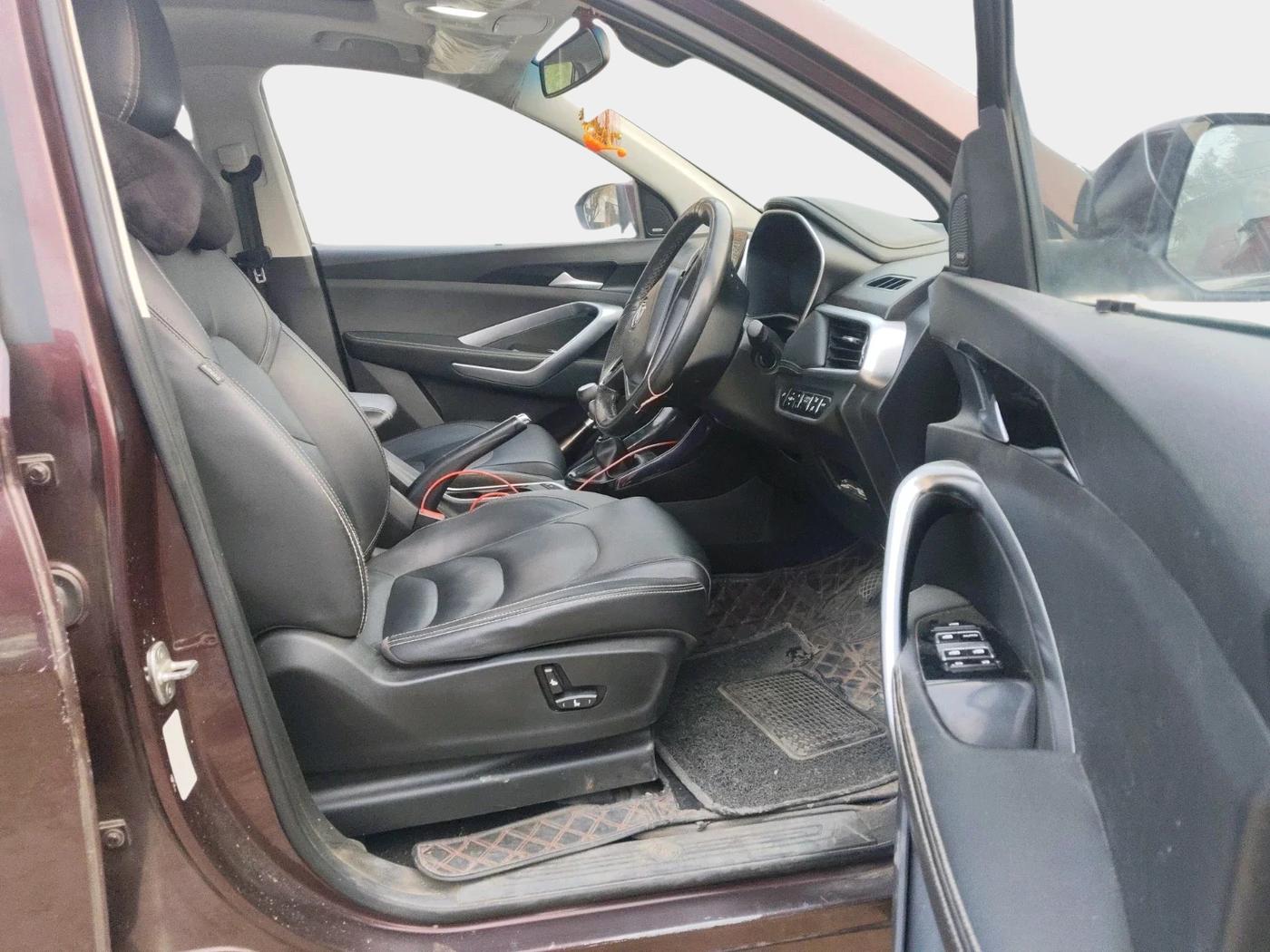 2020 MG HECTOR SHARP HYBRID 1.5 PETROL, Petrol, Manual, 1,08,875 km, interior