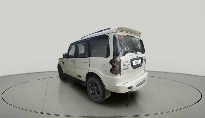 2017 Mahindra Scorpio S6 PLUS INTELLI-HYBRID, Diesel, Manual, 75,613 km, exterior