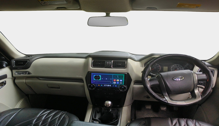 2017 Mahindra Scorpio S6 PLUS INTELLI-HYBRID, Diesel, Manual, 75,613 km, interior
