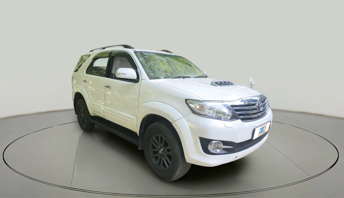 2016 Toyota Fortuner 3.0 4X2 MT, Diesel, Manual, 91,296 km, exterior