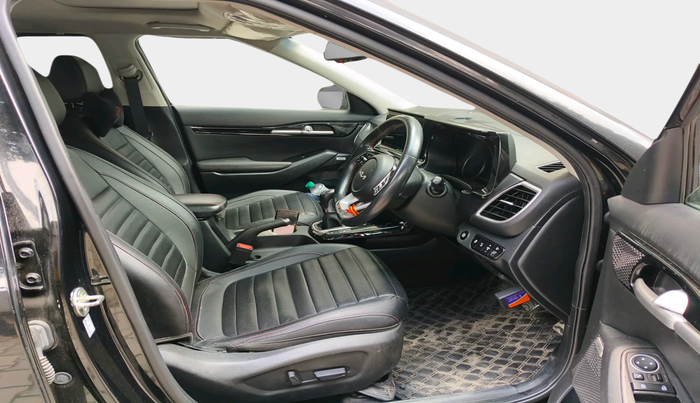 2022 KIA SELTOS GTX PLUS 1.4 PETROL, Petrol, Manual, 17,205 km, interior
