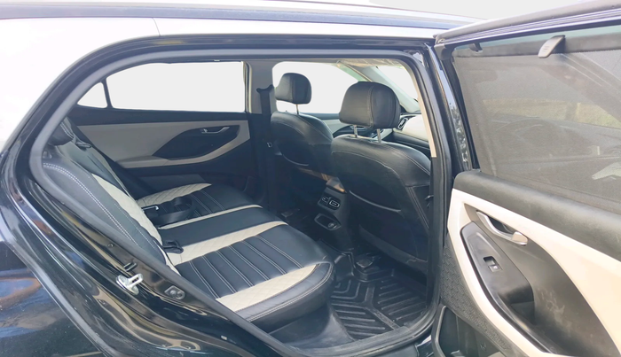 2022 Hyundai Creta SX 1.5 PETROL, Diesel, Manual, 56,170 km, interior