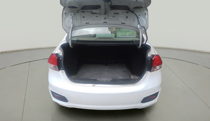 2014 Maruti Ciaz ZXI, Petrol, Manual, 3,05,166 km, exterior